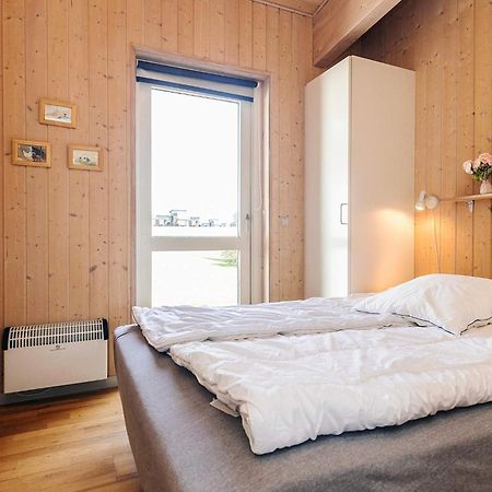 8 Person Holiday Home In Fåborg Екстериор снимка