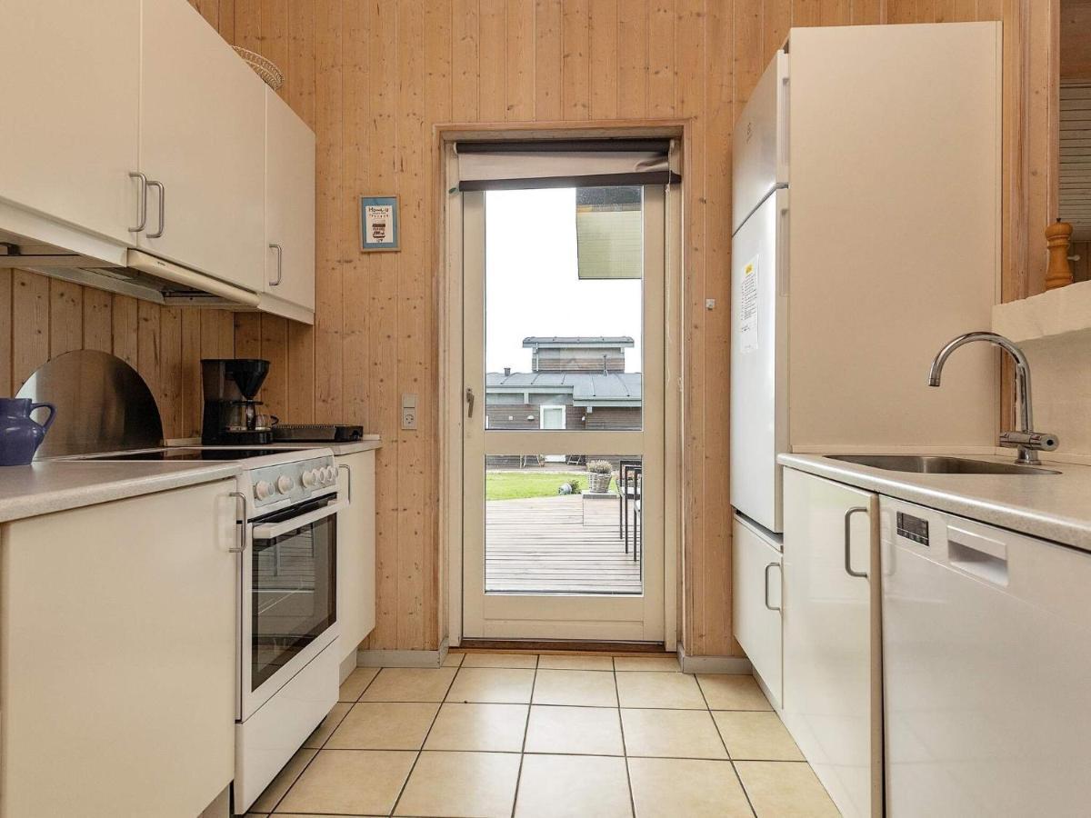 8 Person Holiday Home In Fåborg Екстериор снимка
