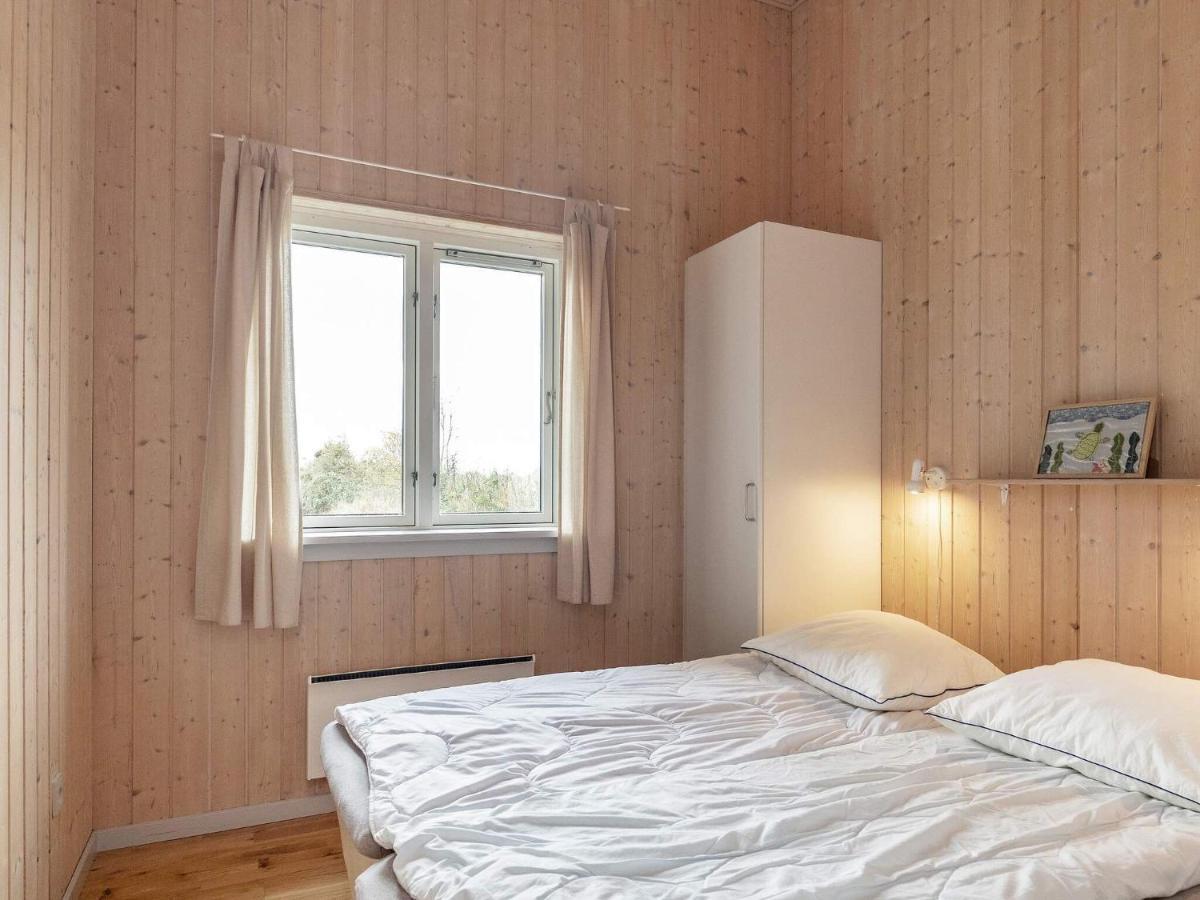 8 Person Holiday Home In Fåborg Екстериор снимка